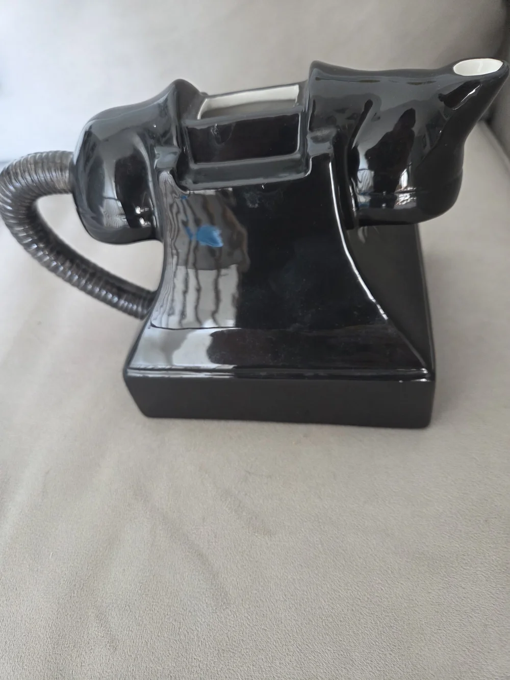 Black Retro Ceramic Telephone Decor - I Love Lucy 1950s